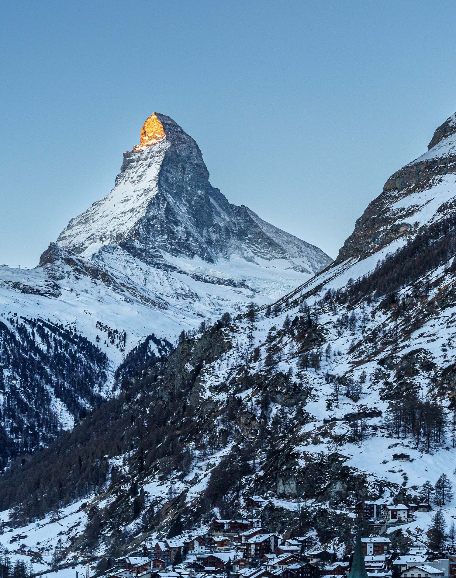 Per Taxi (ab 19:00 Uhr)